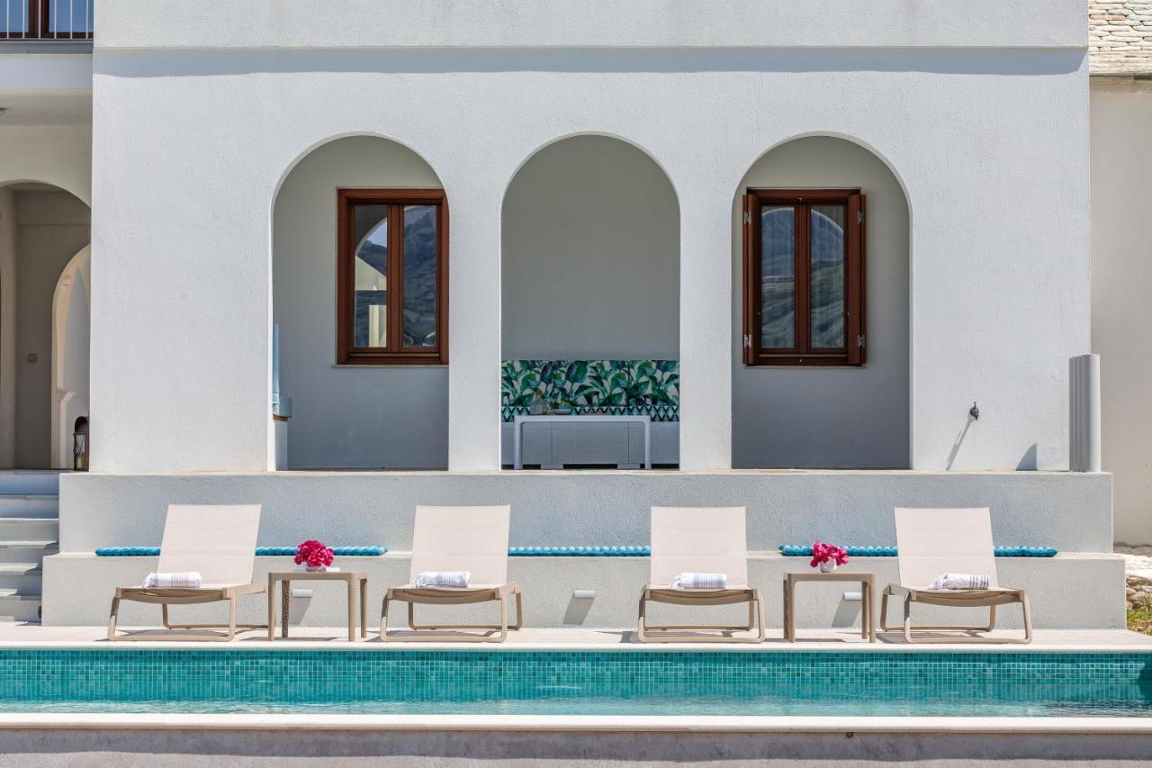 Sunshine Pool Villa Skopelos Town Exterior photo